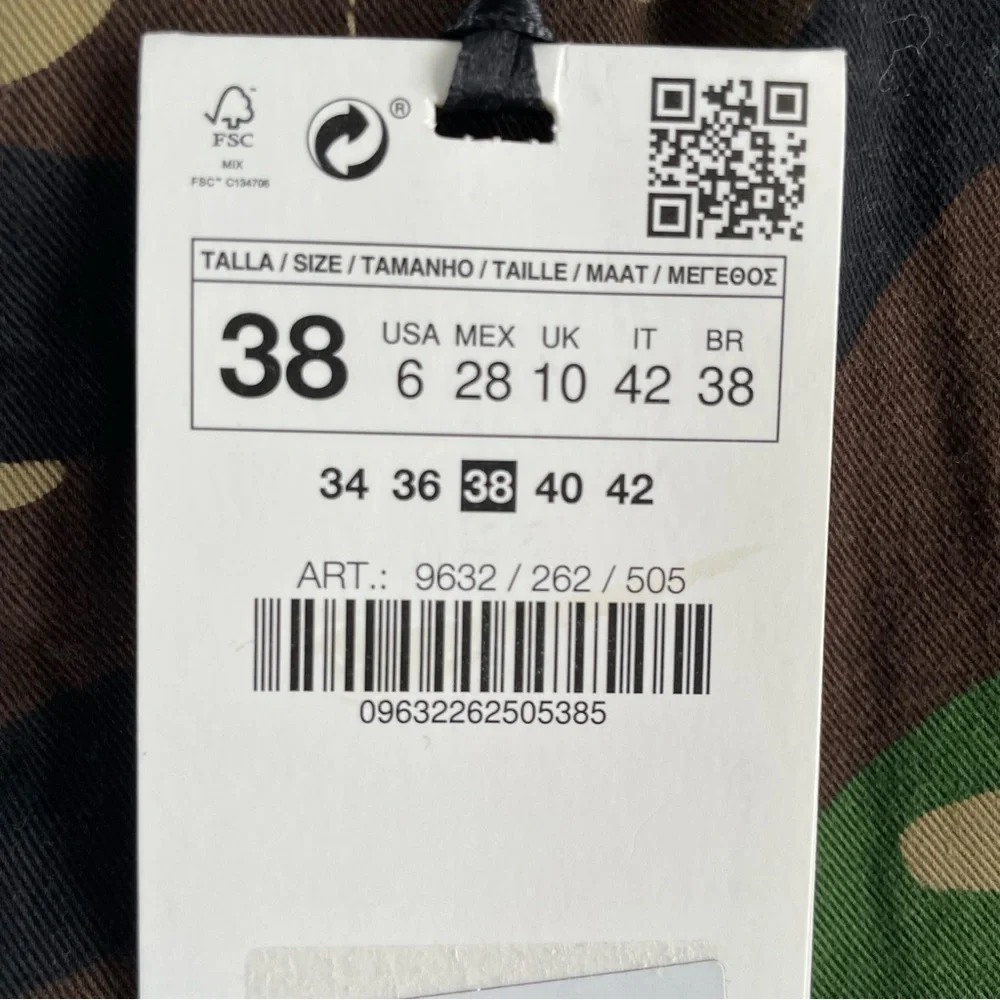 NWT Zara Premium Denim Collection The Straight Cargo camouflage Pants Size 6